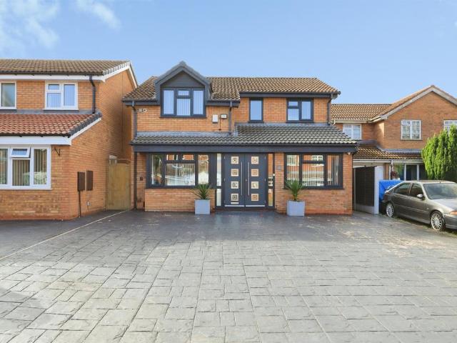 House for sale in Sedgemoor Park, Wolverhampton