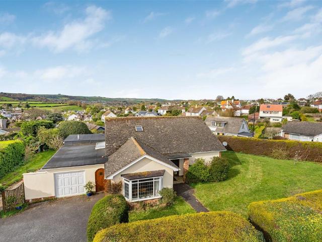 House for sale in Broadsands, Galmpton