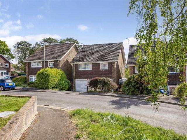 House for sale in Spring Vale, Hampshire