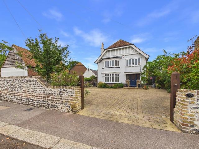 House for sale in Acol, Kent