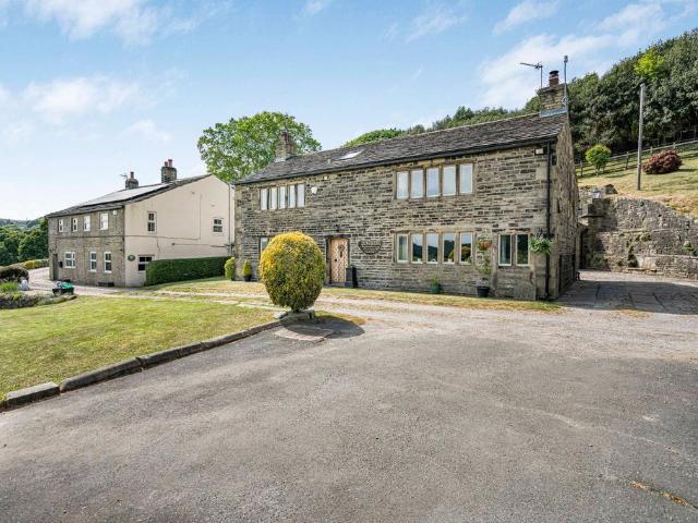 House for sale in Ripponden, West Yorkshire