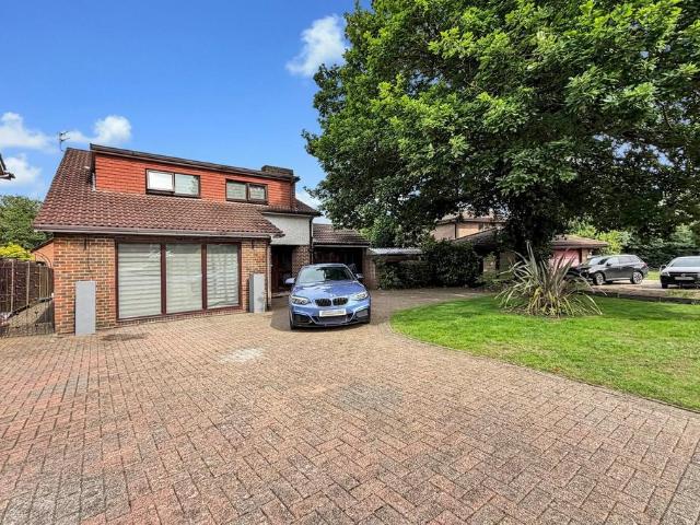 House for sale in Wigmore, Gillingham