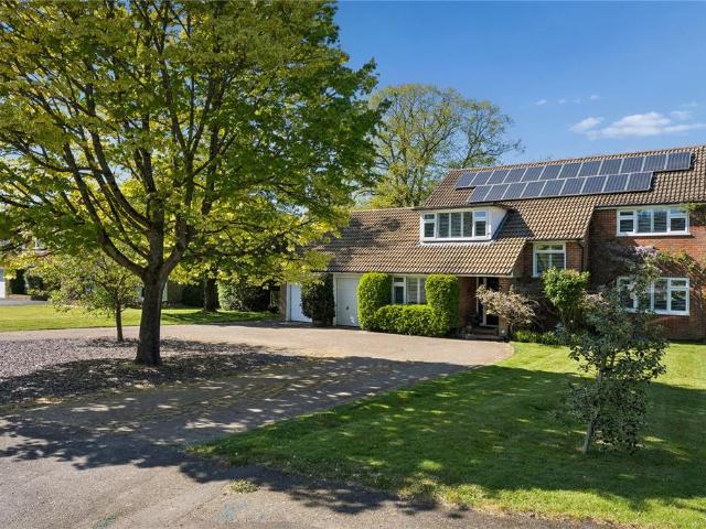 House for sale in Felden, Pouchen End