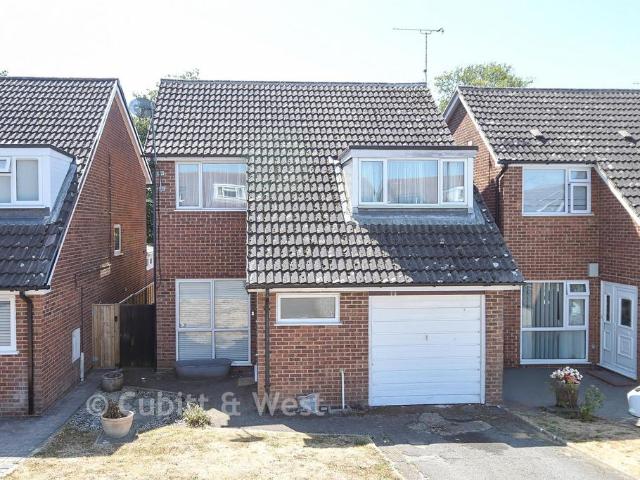 House for sale in Perryfields, West Sussex