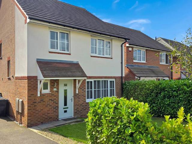 House for sale in Mosley Common, Wigan