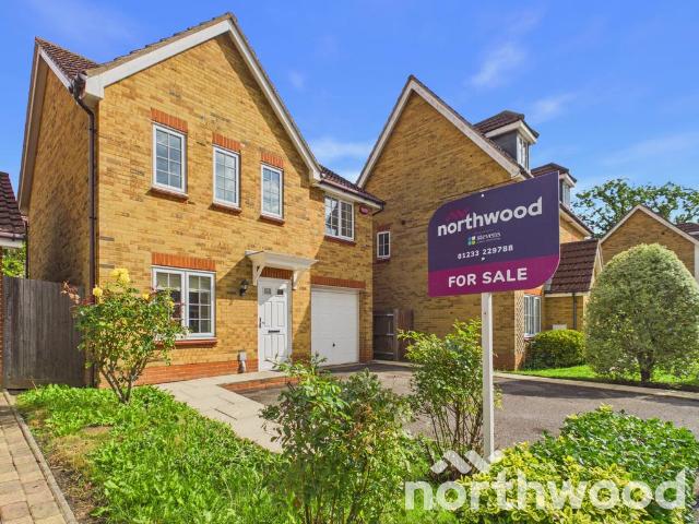 House for sale in Godinton Park, Bridgefield