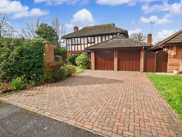 House for sale in Tettenhall, West Midlands