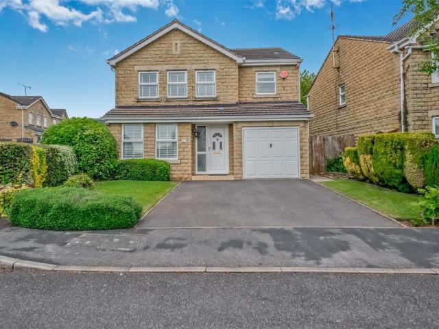 House for sale in Pudsey, West Yorkshire
