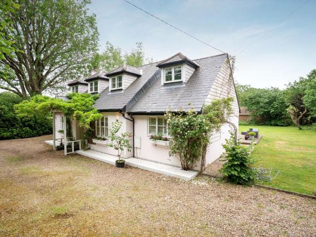 House for sale in Newell Green