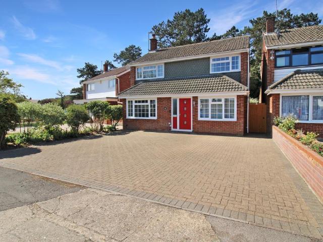 House for sale in West Bletchley, Bletchley