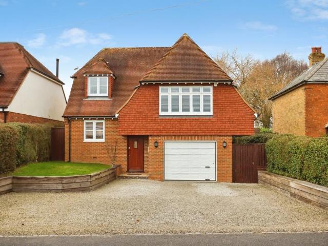House for sale in Midway, Kent