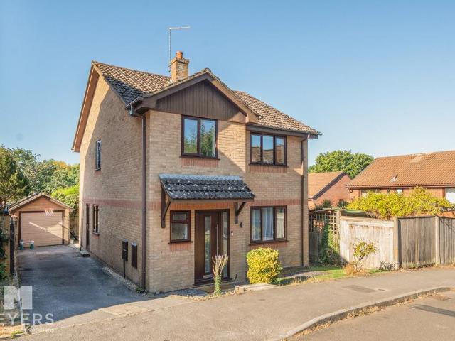 House for sale in Corfe Mullen