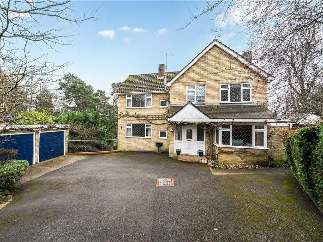 House for sale in Heatherside, Heol-las