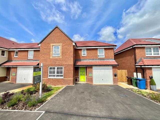 House for sale in Creswell, Baswich