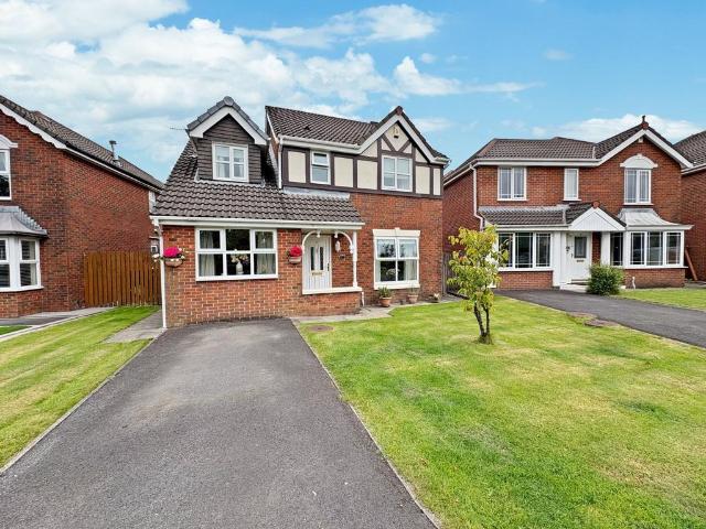 House for sale in Fernhill Gate, Lee Bank