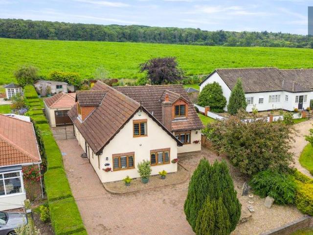 House for sale in Belleau, Lincolnshire