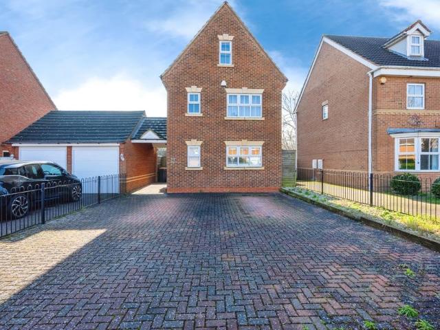 House for sale in Bedford