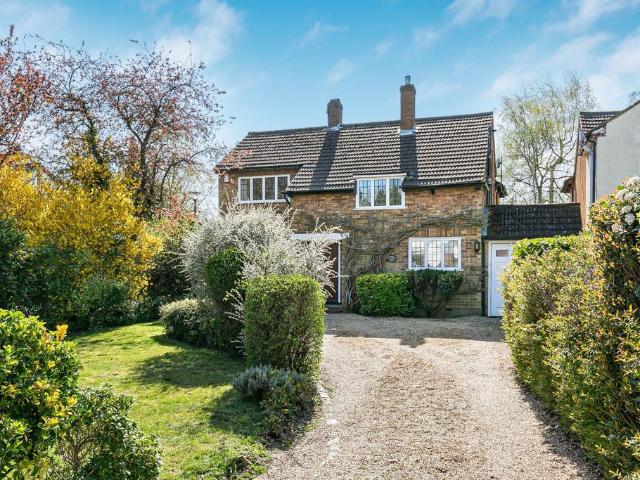 House for sale in Fretherne, Hertfordshire