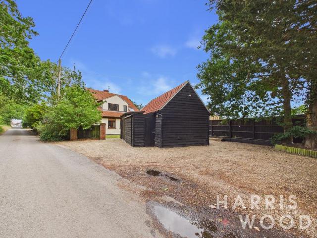 House for sale in Dale Hill, Essex