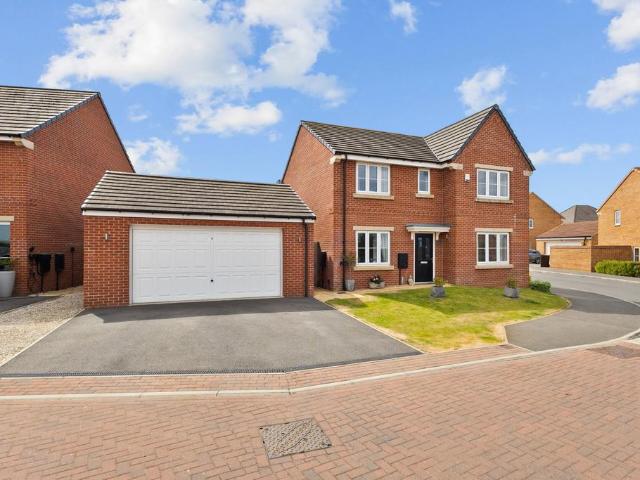 House for sale in Pontefract, West Yorkshire