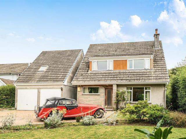 House for sale in Weir Quay, Devon