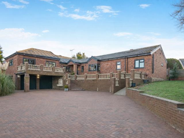 House for sale in Swinton, South Yorkshire