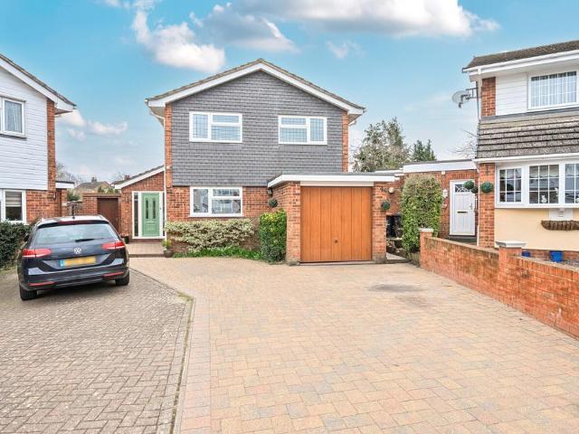 House for sale in Dunstable, Bedfordshire