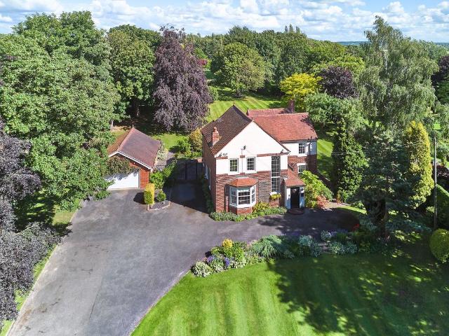 House for sale in Hemsworth, West Yorkshire