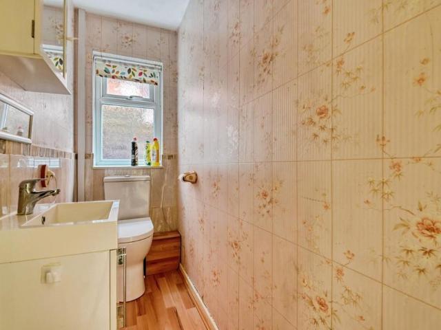 House for sale in Leyfields, Kettlebrook
