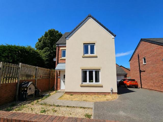 House for sale in School House, Gloucestershire