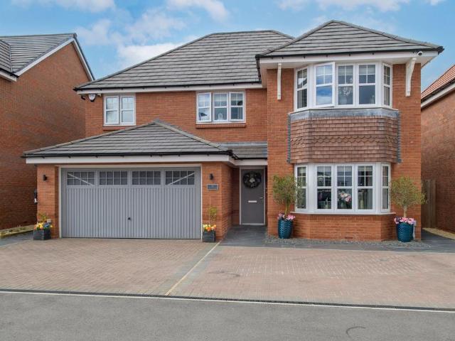 House for sale in Whittle Hall, Warrington