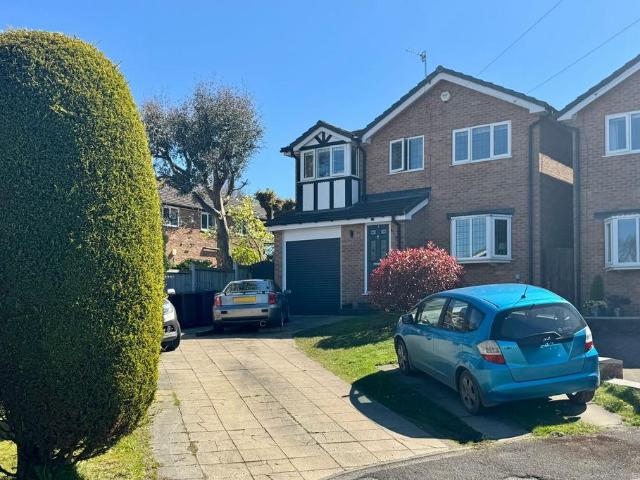 House for sale in Gamesley, High Peak