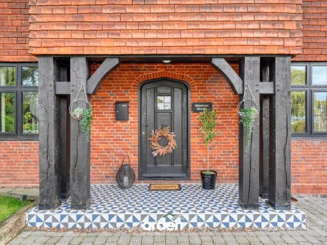 House for sale in Harvington, Wyre Forest