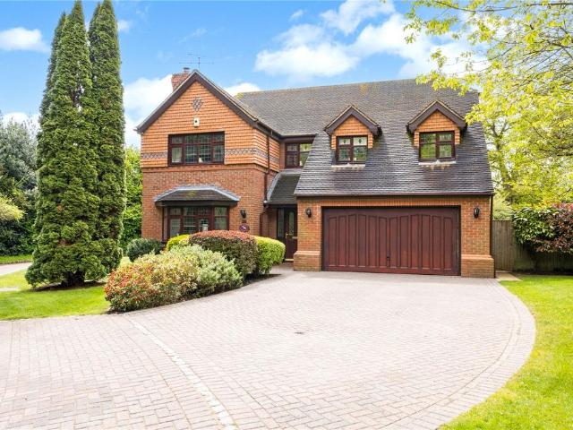 House for sale in Finchampstead