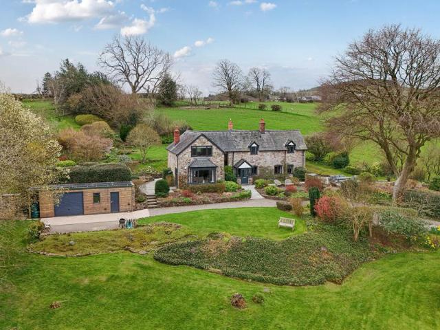 House for sale in Weston Rhyn, Shropshire