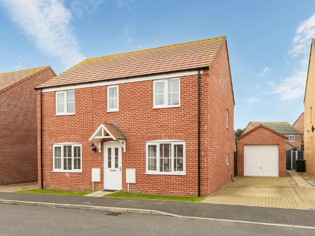 House for sale in Stokesby, Norfolk