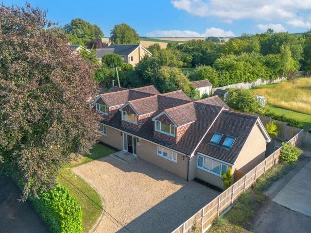 House for sale in Commercial End, Barway