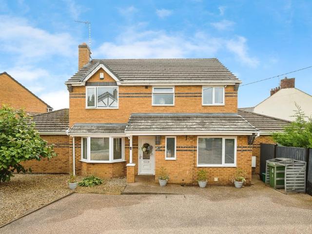 House for sale in Little Mountain, Wales