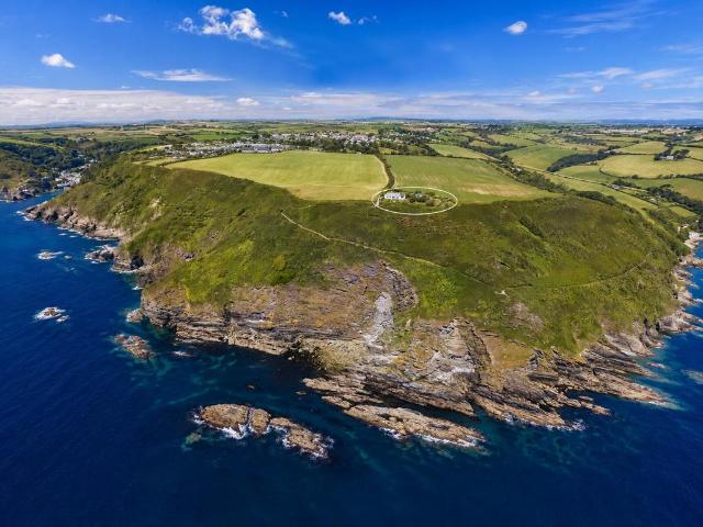 House for sale in Polperro, Cornwall