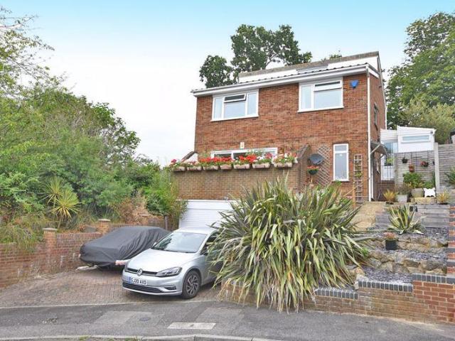 House for sale in Vinters Park, Midway