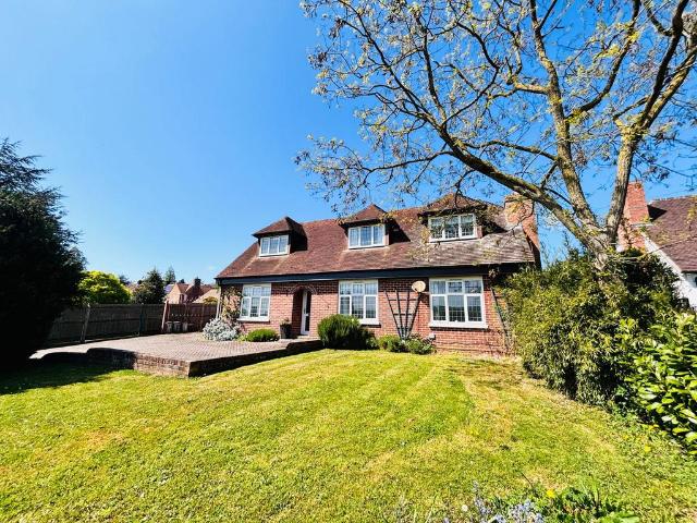 House for sale in Godmersham, Bridgefield