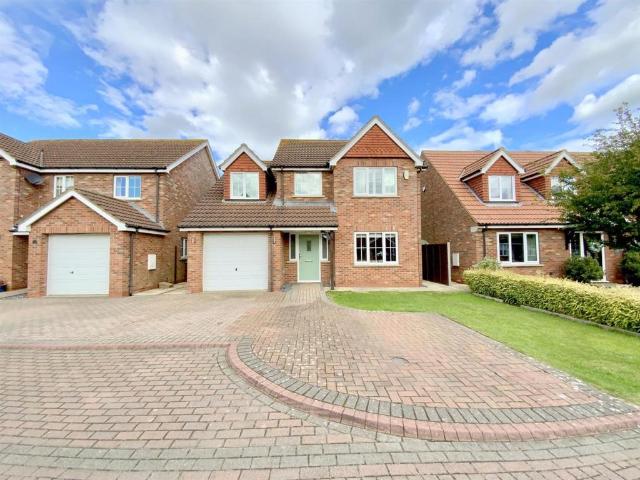 House for sale in Scartho, North East Lincolnshire