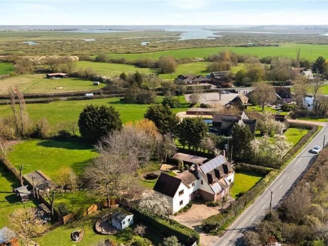 House for sale in Fordham Heath, Essex