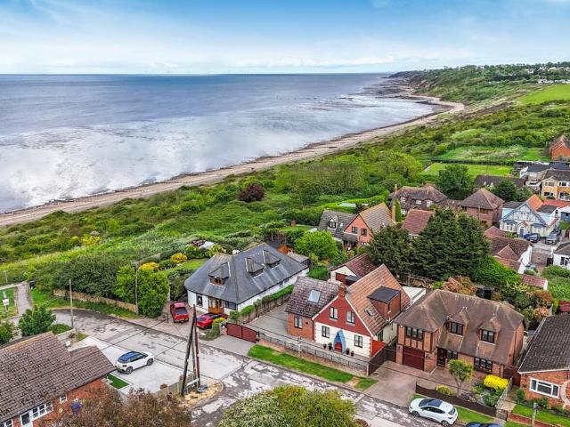 House for sale in Minster-on-Sea, Oad Street