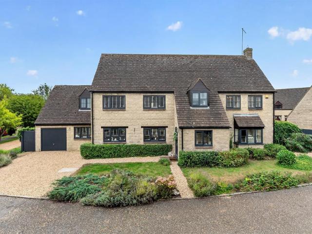 House for sale in Peterborough