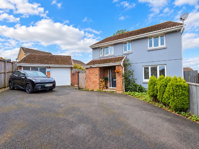 House for sale in Llangyfelach, Swansea