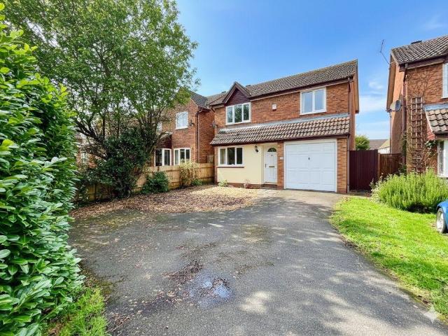 House for sale in Green Park, Milton Keynes