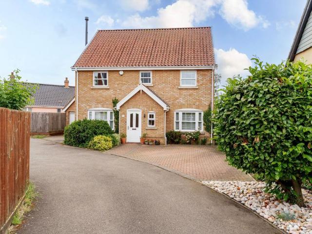 House for sale in East Tuddenham, Norfolk