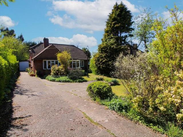 House for sale in Great Kingshill, Buckinghamshire