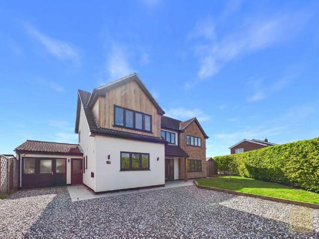 House for sale in Baron St Martin, Barholm